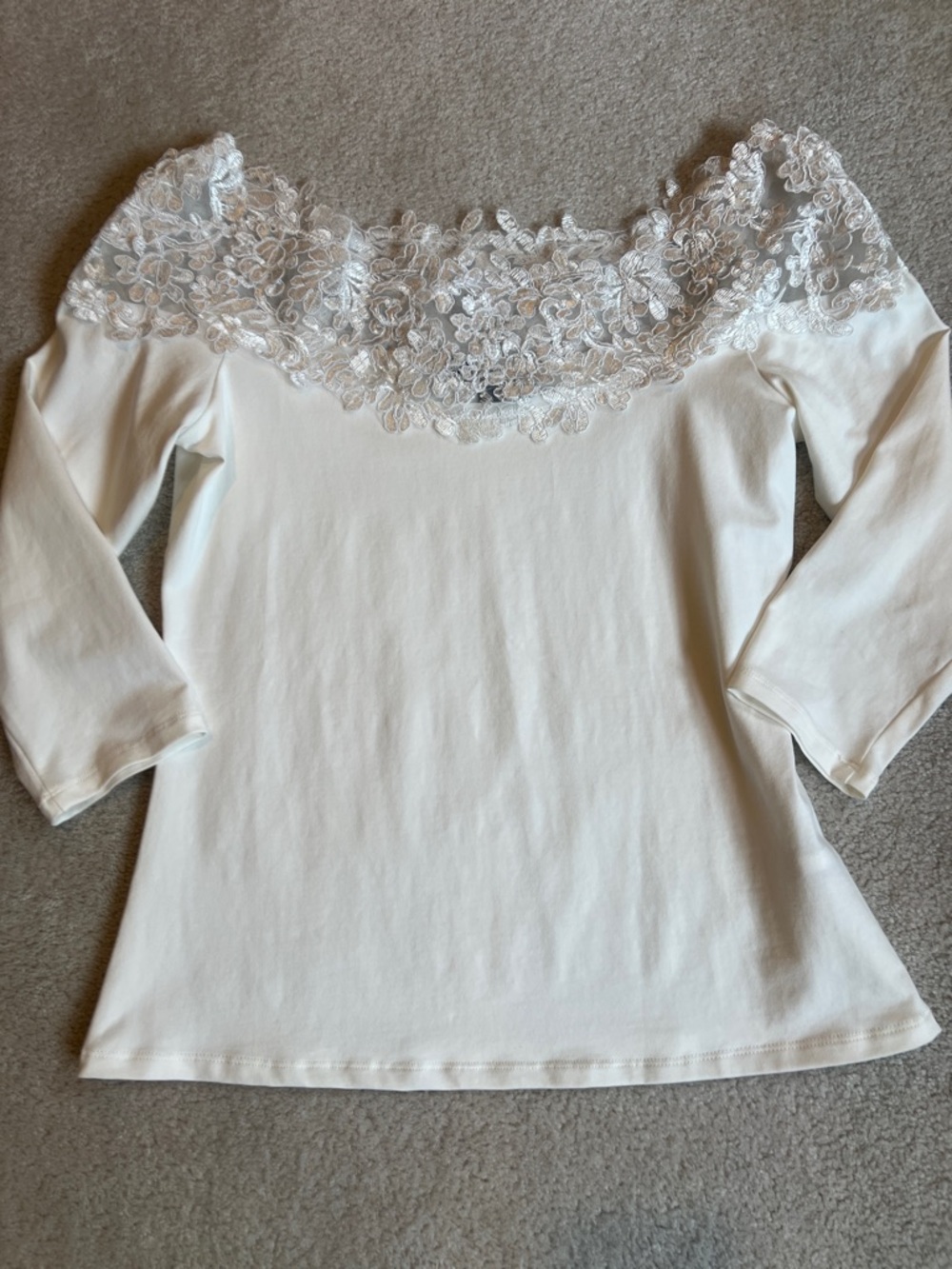 Boston Proper Off-White Lace Yoke Long Sleeve Top